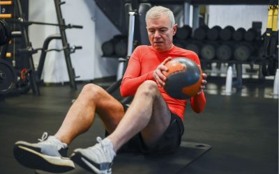 Cosa fare dopo i 60 anni per stare bene: movimento, alimentazione e prevenzione